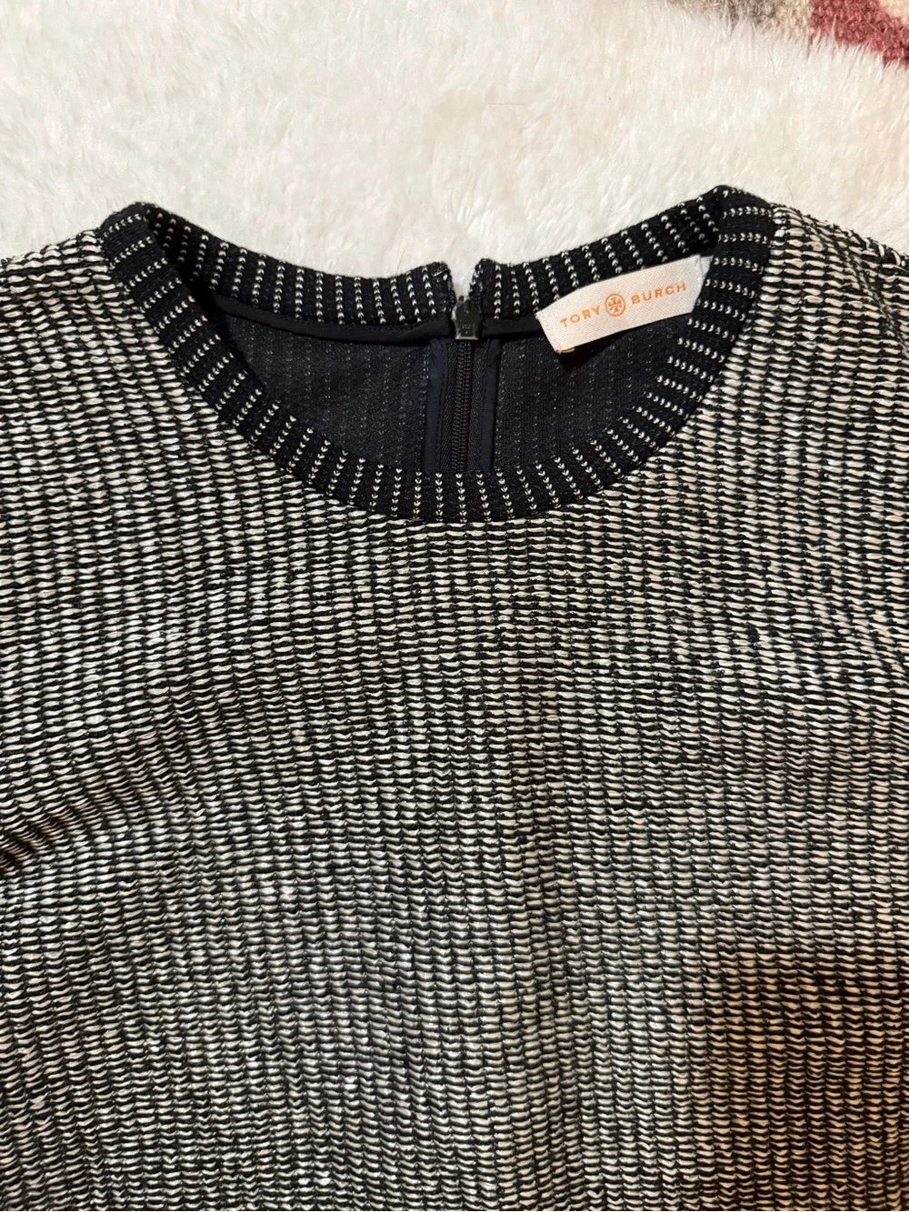 NWOT Tory Burch Boxy Raffia Sweater